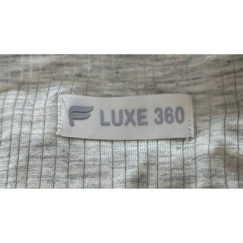 Fabletics Luxe360 Ivory Heather Shirt Leggings Size L Bixer Short Size Medium‎ - Picture 6 of 16